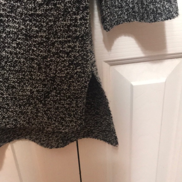 Gray and Black Knit Plus Size Sweater - Picture 5 of 5
